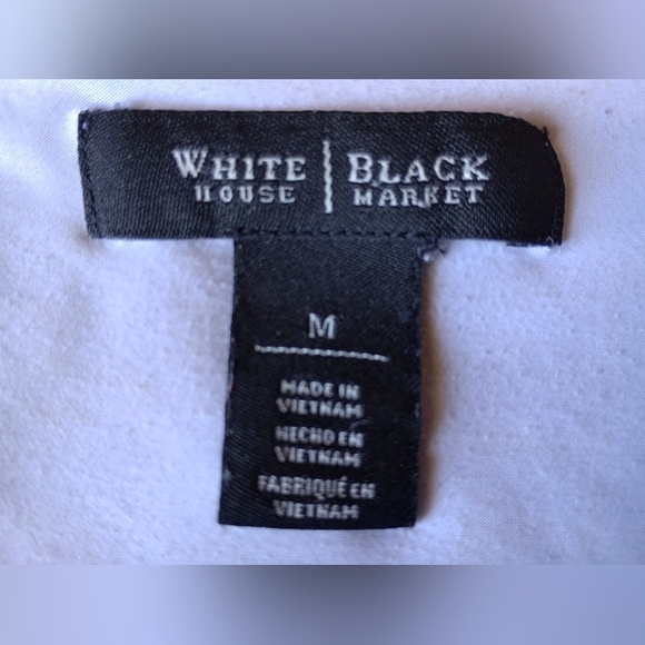 White | Black Sleeveless Floral Tiered Shell Top | Size M - Picture 5 of 5